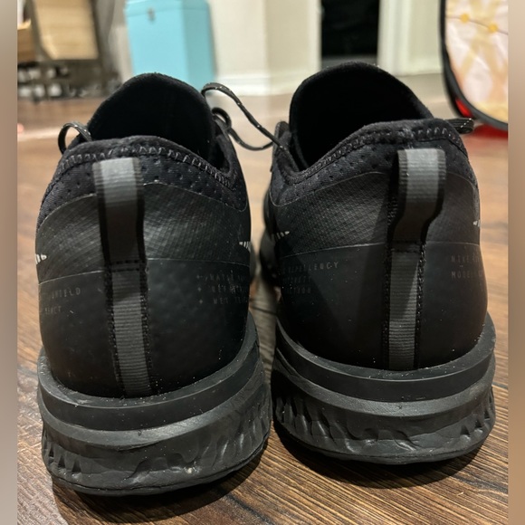 Nike Odyssey React Shield Water Resistant Men’s Running Shoes - Picture 2 of 6